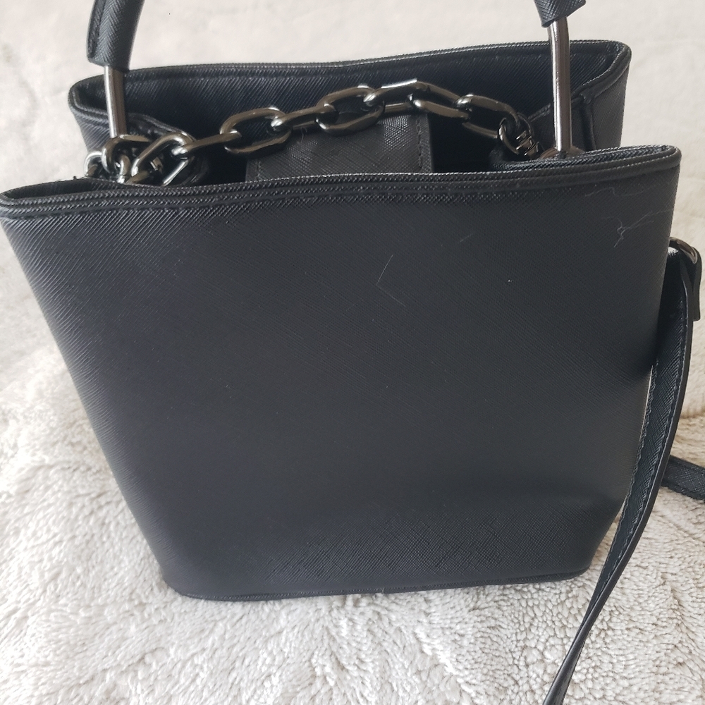 GUESS bag - Picture 9 of 9